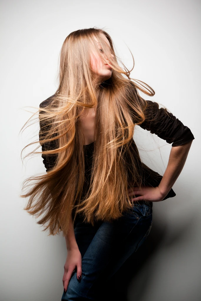 ritual cabello selene elegancia luz cabellos rubios